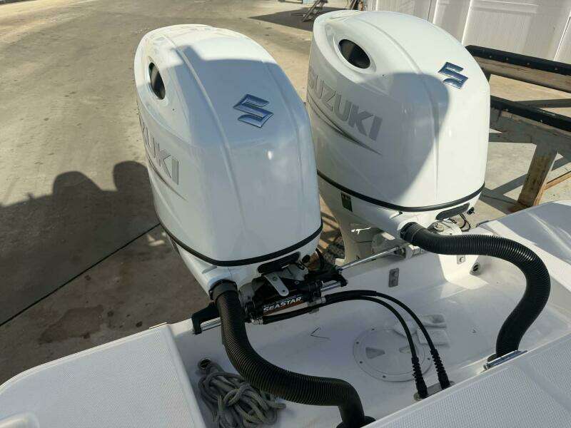 NautiGator 25ft Aquasport Yacht For Sale