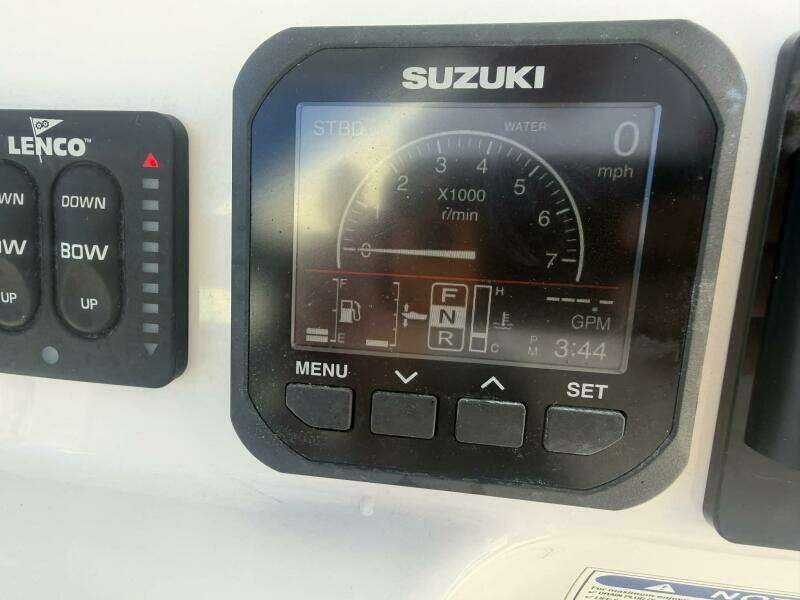 NautiGator 25ft Aquasport Yacht For Sale