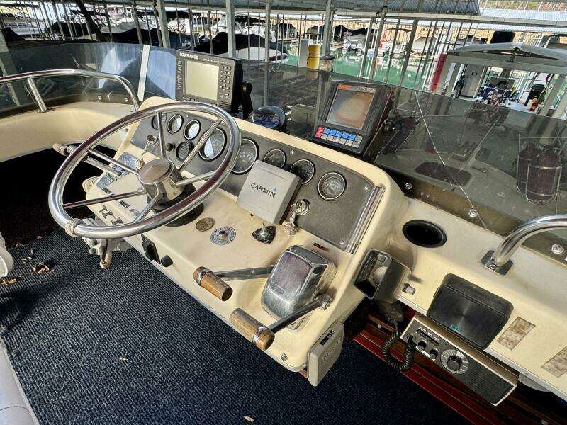 34ft Silverton Yacht For Sale