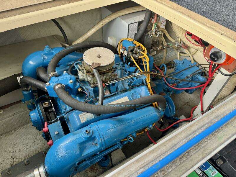 34ft Silverton Yacht For Sale