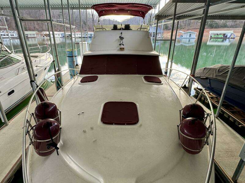 34ft Silverton Yacht For Sale