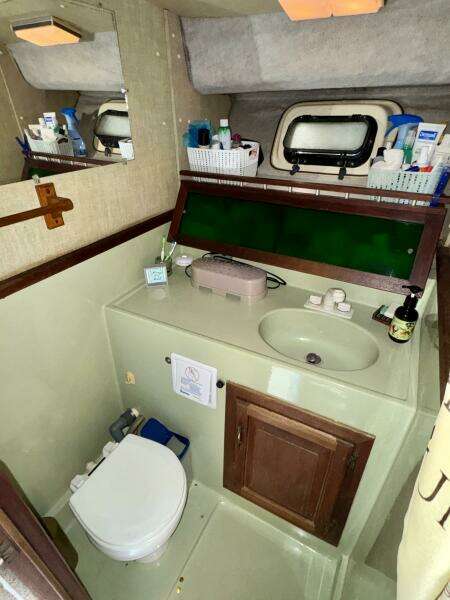 34ft Silverton Yacht For Sale