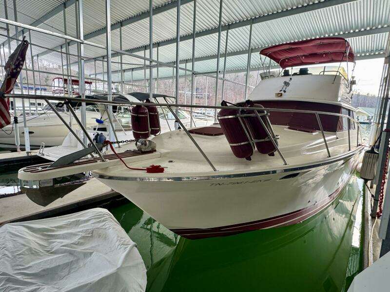 34ft Silverton Yacht For Sale