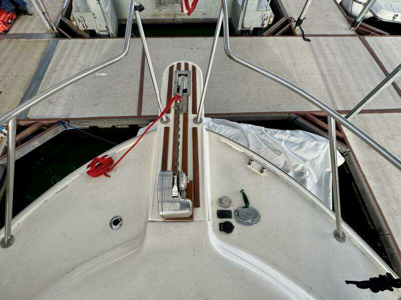 34ft Silverton Yacht For Sale