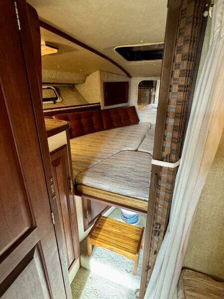 34ft Silverton Yacht For Sale