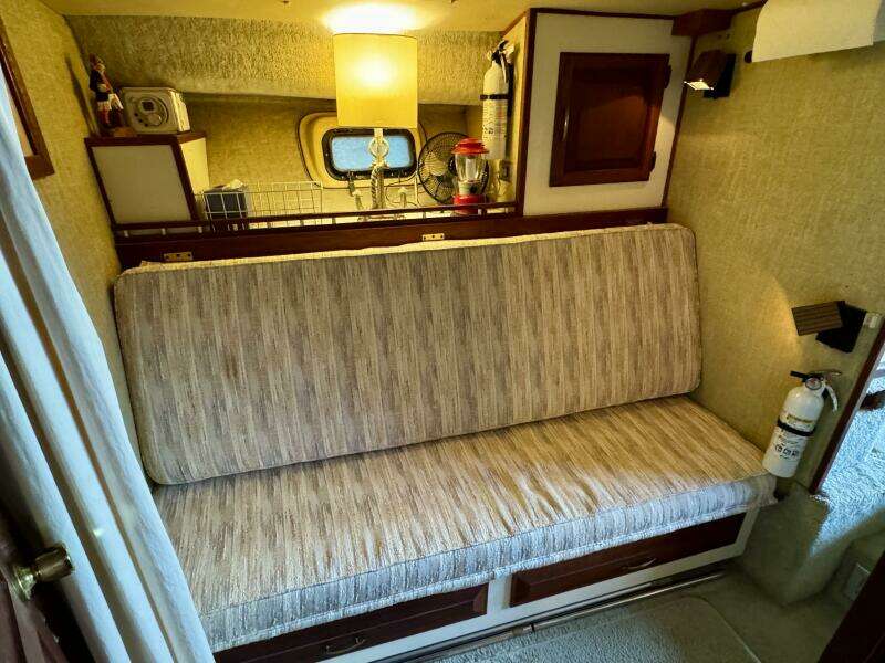 34ft Silverton Yacht For Sale