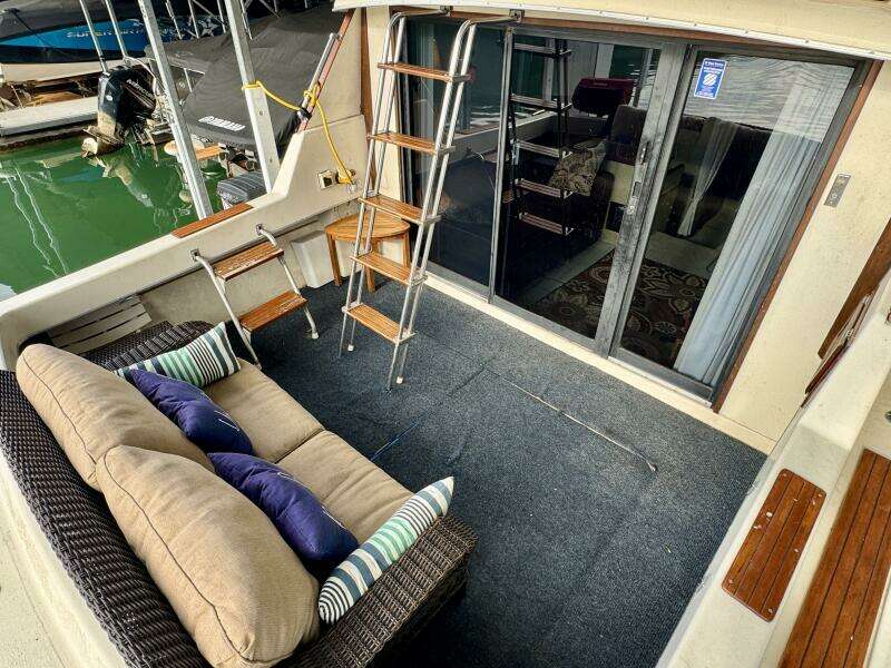 34ft Silverton Yacht For Sale