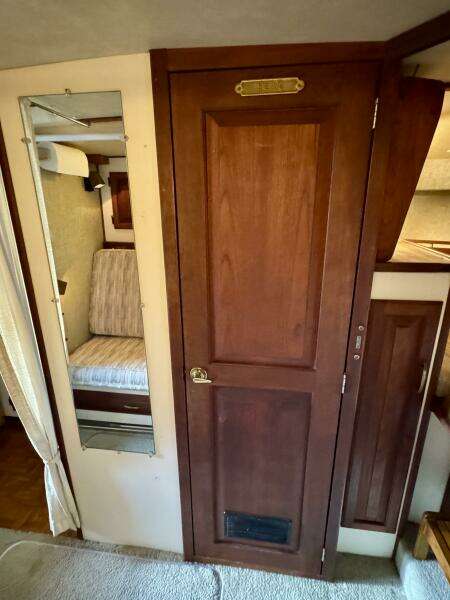 34ft Silverton Yacht For Sale