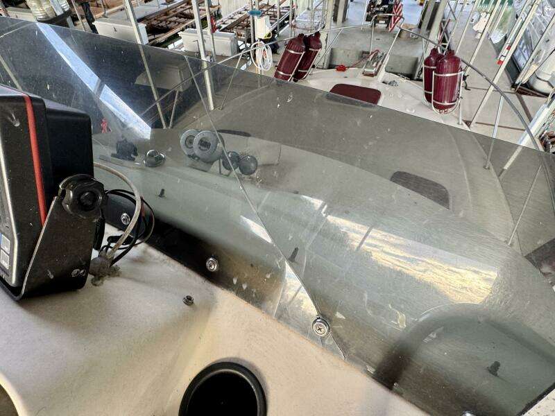 34ft Silverton Yacht For Sale