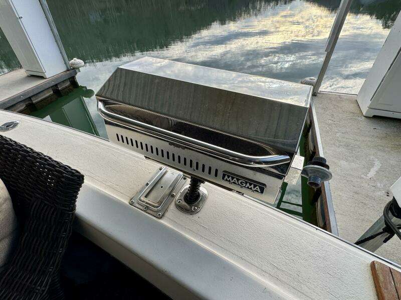 34ft Silverton Yacht For Sale