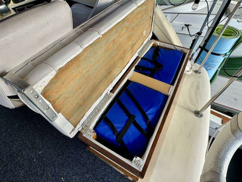 34ft Silverton Yacht For Sale