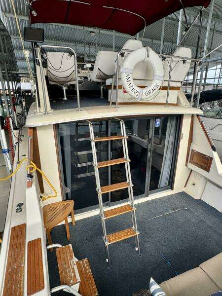 34ft Silverton Yacht For Sale