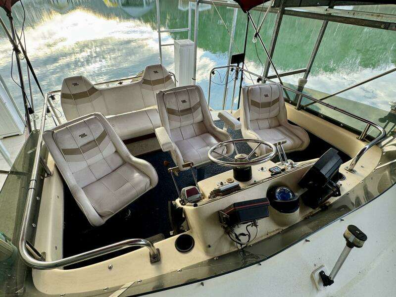 34ft Silverton Yacht For Sale