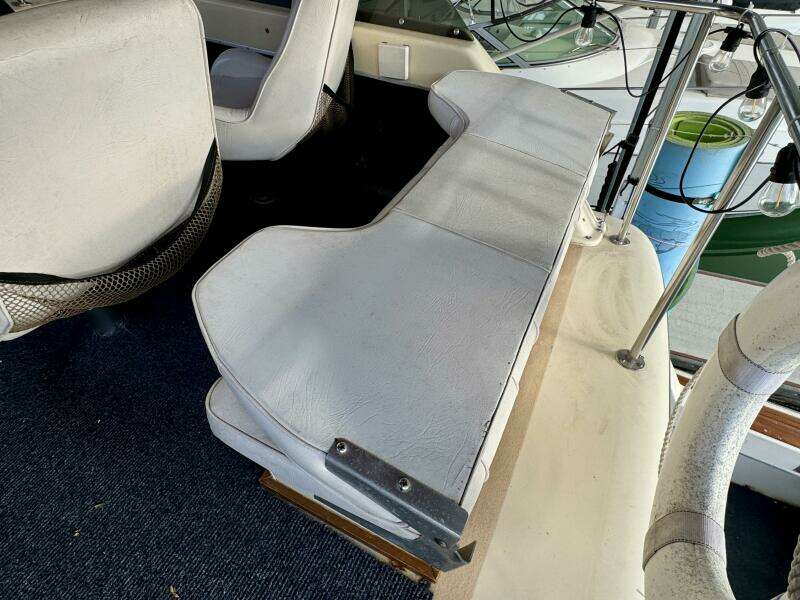 34ft Silverton Yacht For Sale