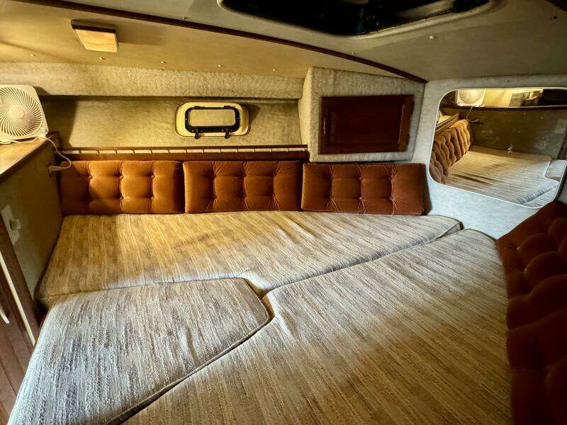 34ft Silverton Yacht For Sale