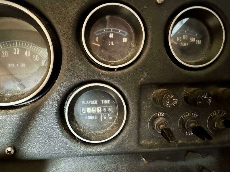 34ft Silverton Yacht For Sale