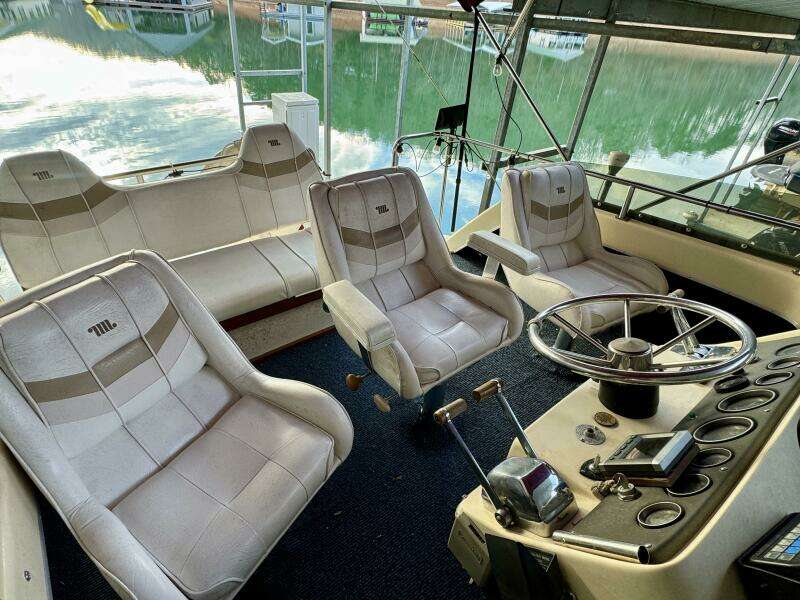 34ft Silverton Yacht For Sale