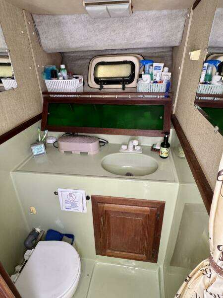 34ft Silverton Yacht For Sale