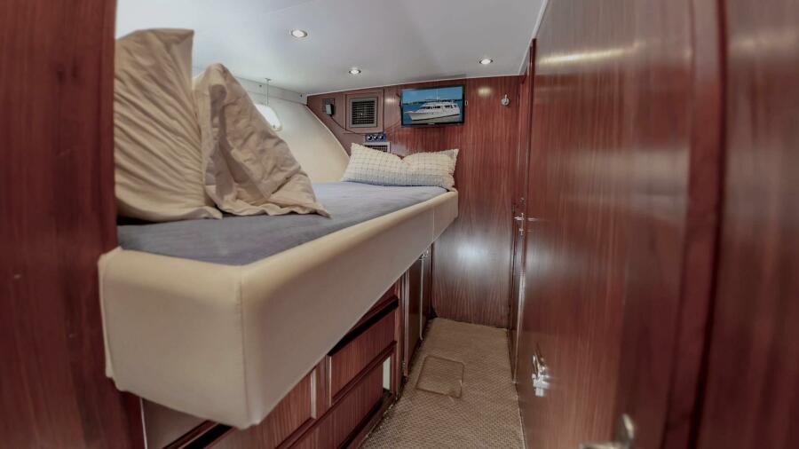 70' 1980 Hatteras Motoryacht