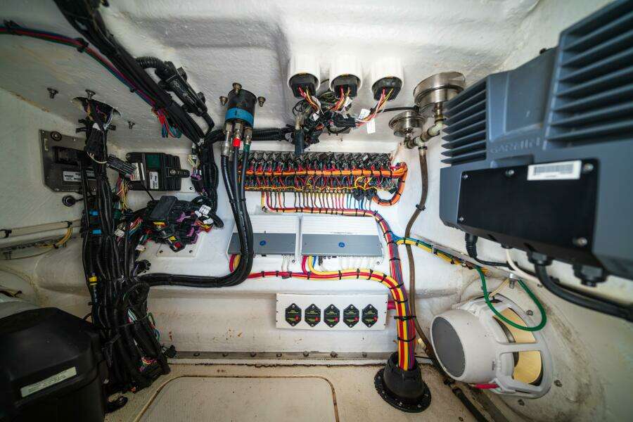 36ft Invincible Yacht For Sale