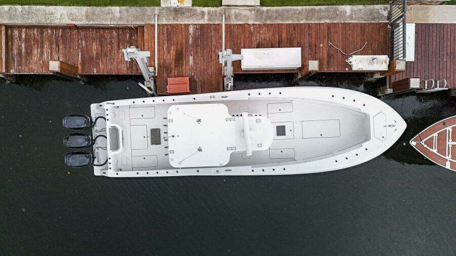 36ft Invincible Yacht For Sale