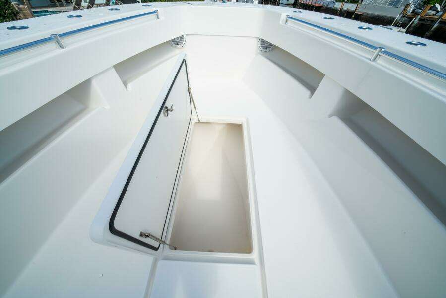 36ft Invincible Yacht For Sale