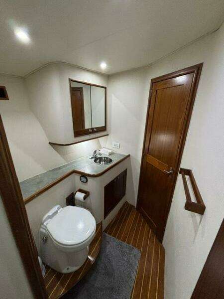 61ft Blackwell Yacht For Sale