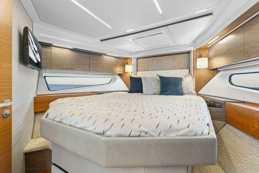 2019 Tiara Yachts C49 Coupe Forward Stateroom (1)