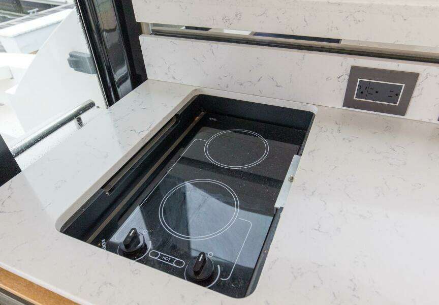 2019 Tiara Yachts C49 Coupe Galley (3)