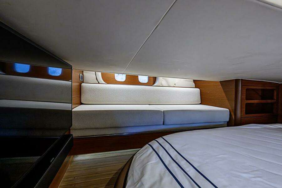 GAZELLE 44ft Zeelander Yacht For Sale