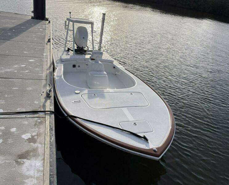 16ft Chaos Yacht For Sale