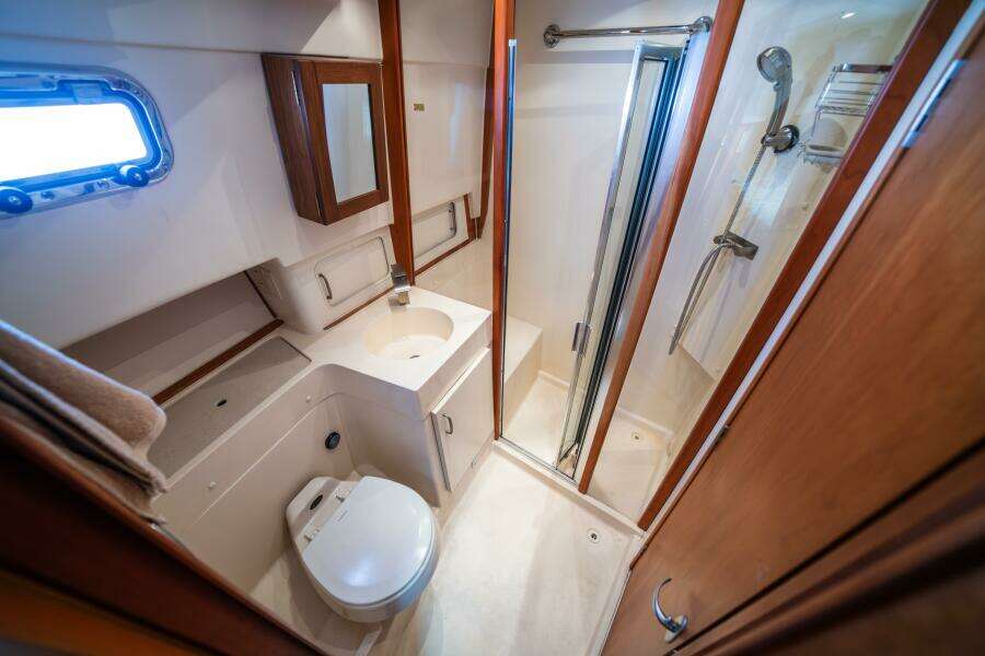 Sea Bandit 39ft Mainship Yacht For Sale