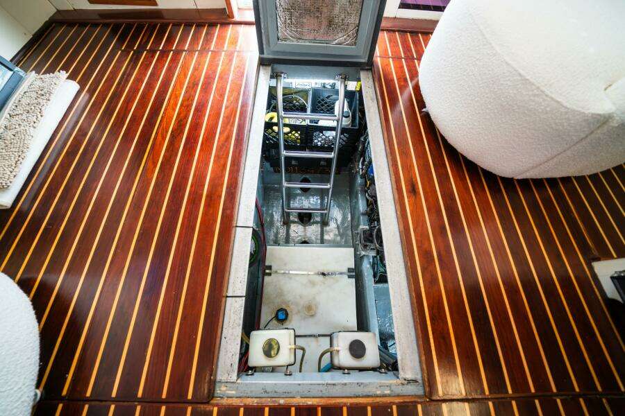 Sea Bandit 39ft Mainship Yacht For Sale