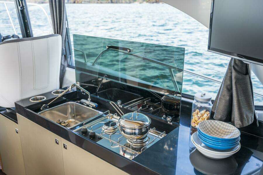 36ft Beneteau Yacht For Sale