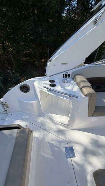 28ft Regal Yacht For Sale