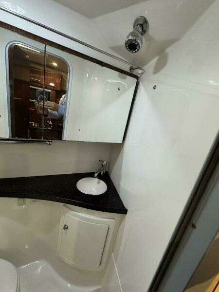 28ft Regal Yacht For Sale