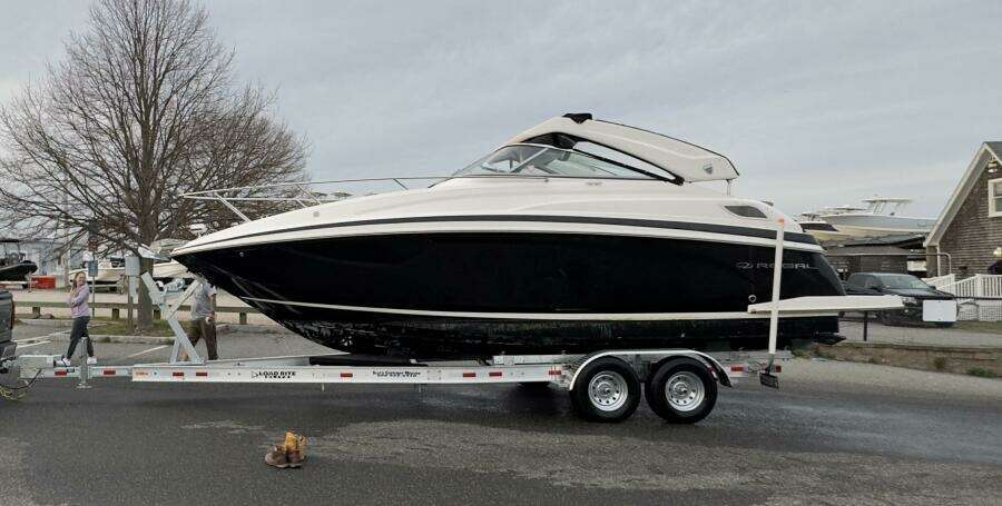 28ft Regal Yacht For Sale