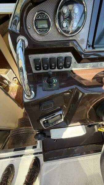 28ft Regal Yacht For Sale