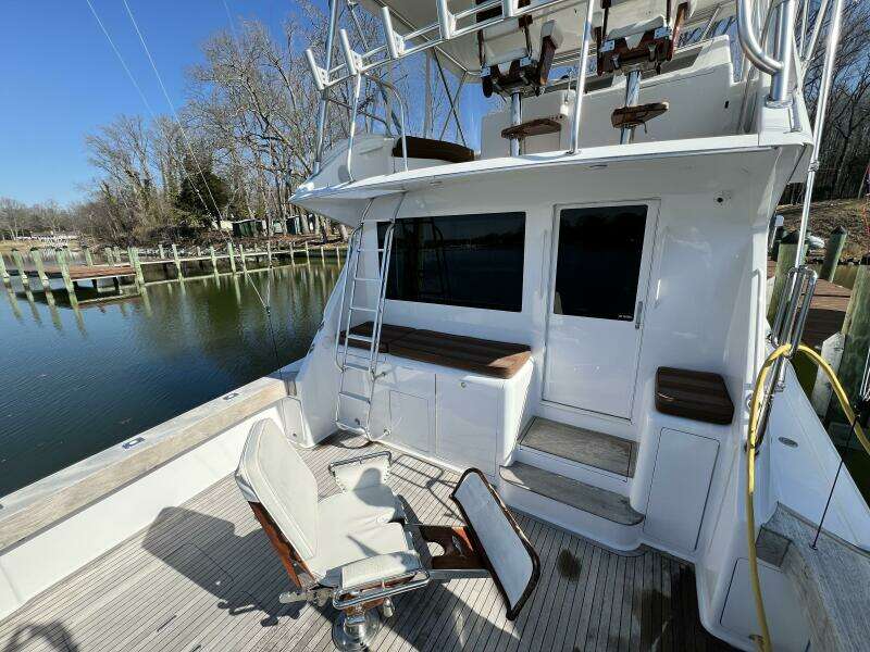 Viking 55 DOUBLE NICKEL - Cockpit