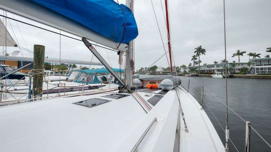 Siman H 47ft Beneteau Yacht For Sale