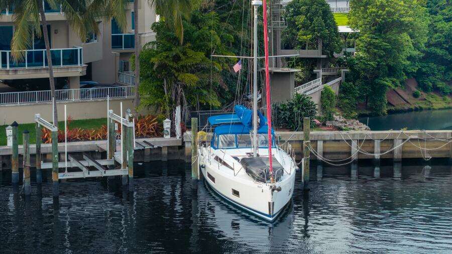 Siman H 47ft Beneteau Yacht For Sale