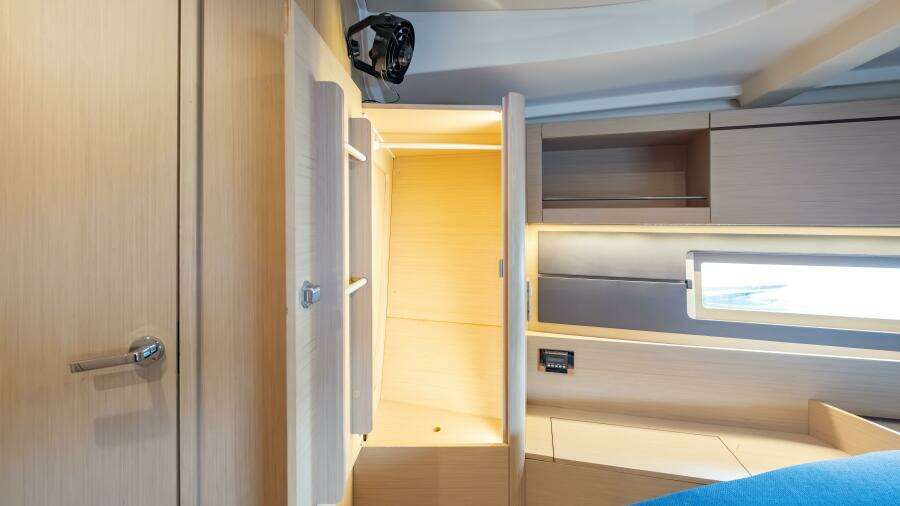 Siman H 47ft Beneteau Yacht For Sale