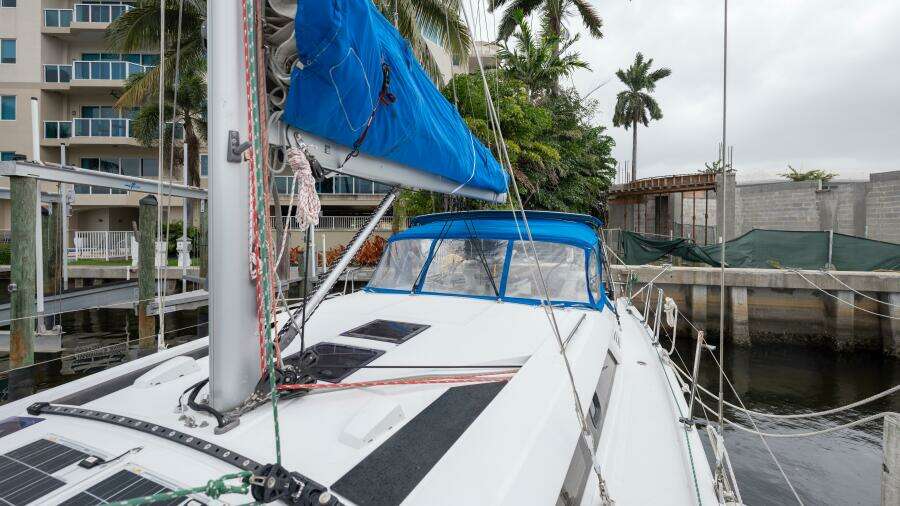 Siman H 47ft Beneteau Yacht For Sale