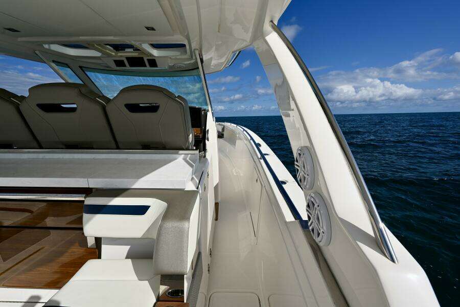 S Y  Royale  38ft Tiara Yachts Yacht For Sale