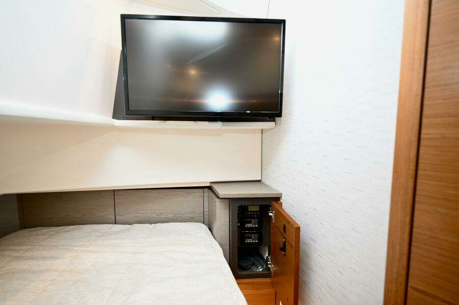 S Y  Royale  38ft Tiara Yachts Yacht For Sale