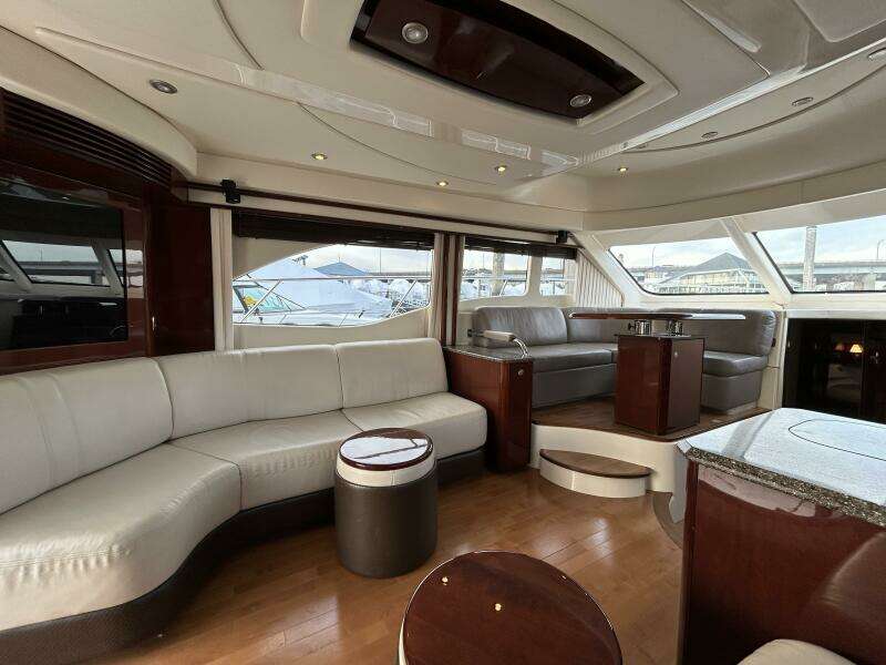 52ft Sea Ray Yacht For Sale