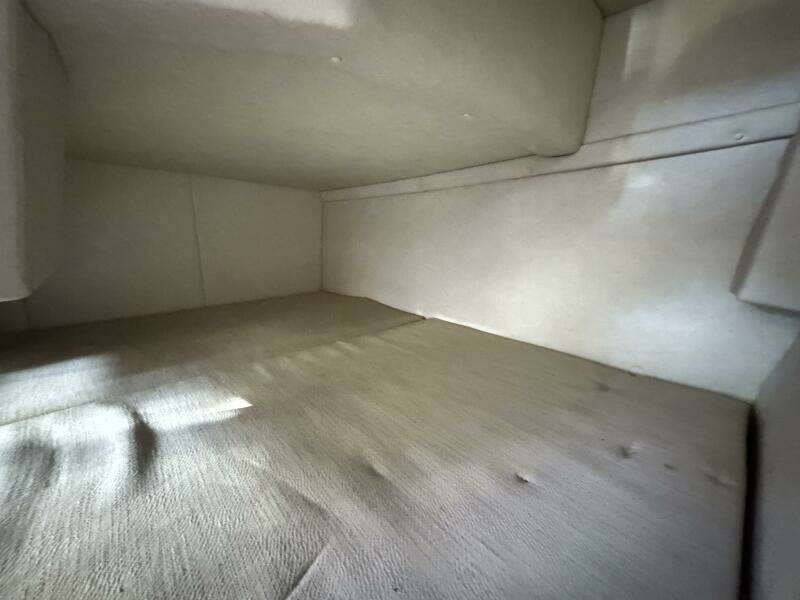 24ft Sea Ray Yacht For Sale