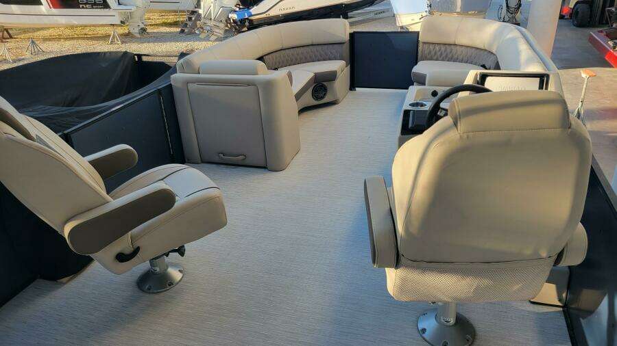 25ft Harris Yacht For Sale