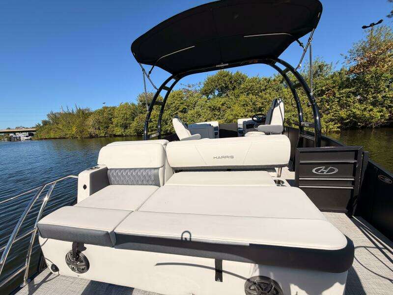 23ft Harris Yacht For Sale