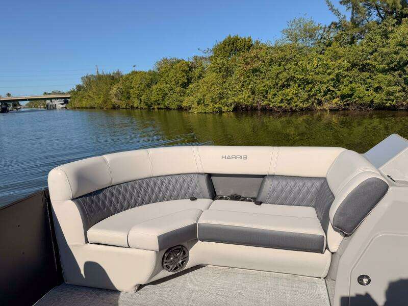 23ft Harris Yacht For Sale